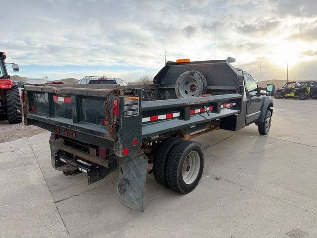 2011 Ford F-450 Super Duty Chassis Cab XL - Photo 9