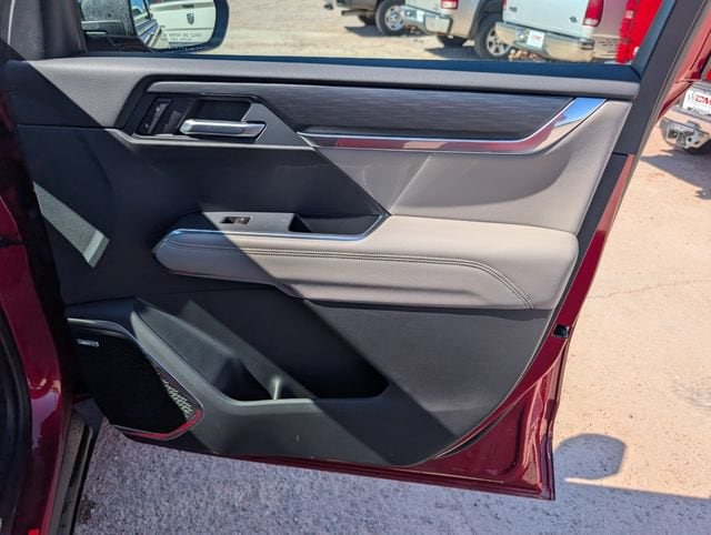 2026 GMC Acadia Elevation - Photo 23