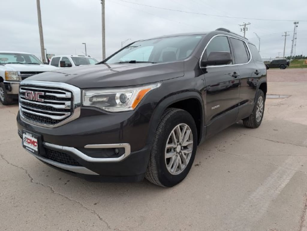 Used 2018 GMC Acadia SLE SUV