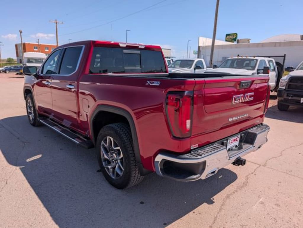 New 2026 GMC Sierra 1500 SLT Truck