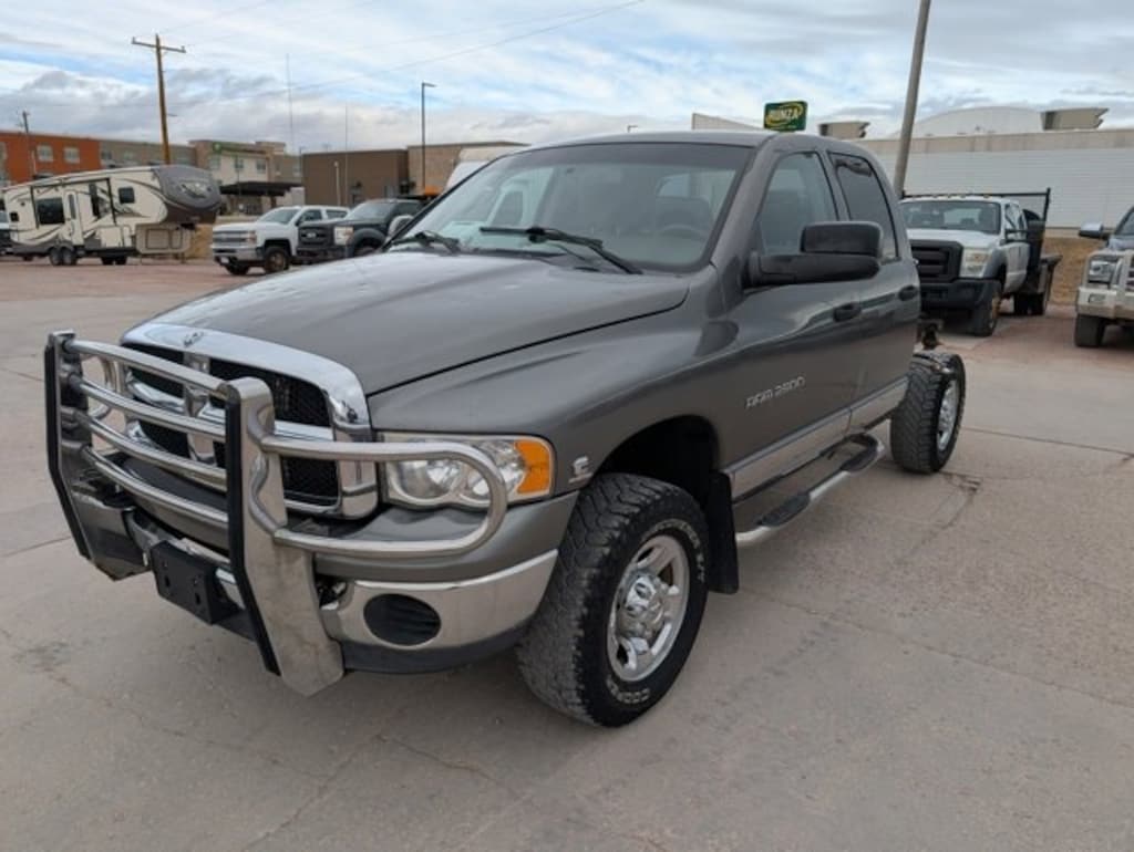 Used 2005 Dodge Ram 2500 SLT