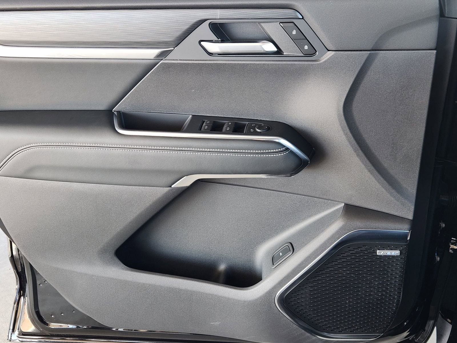 2026 GMC Acadia Elevation - Photo 23