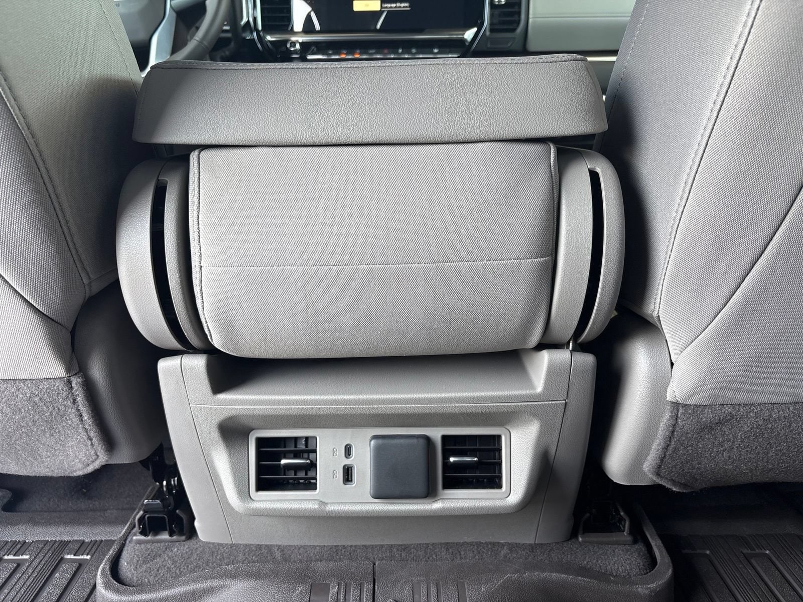 2026 GMC Sierra 1500 SLE - Photo 15
