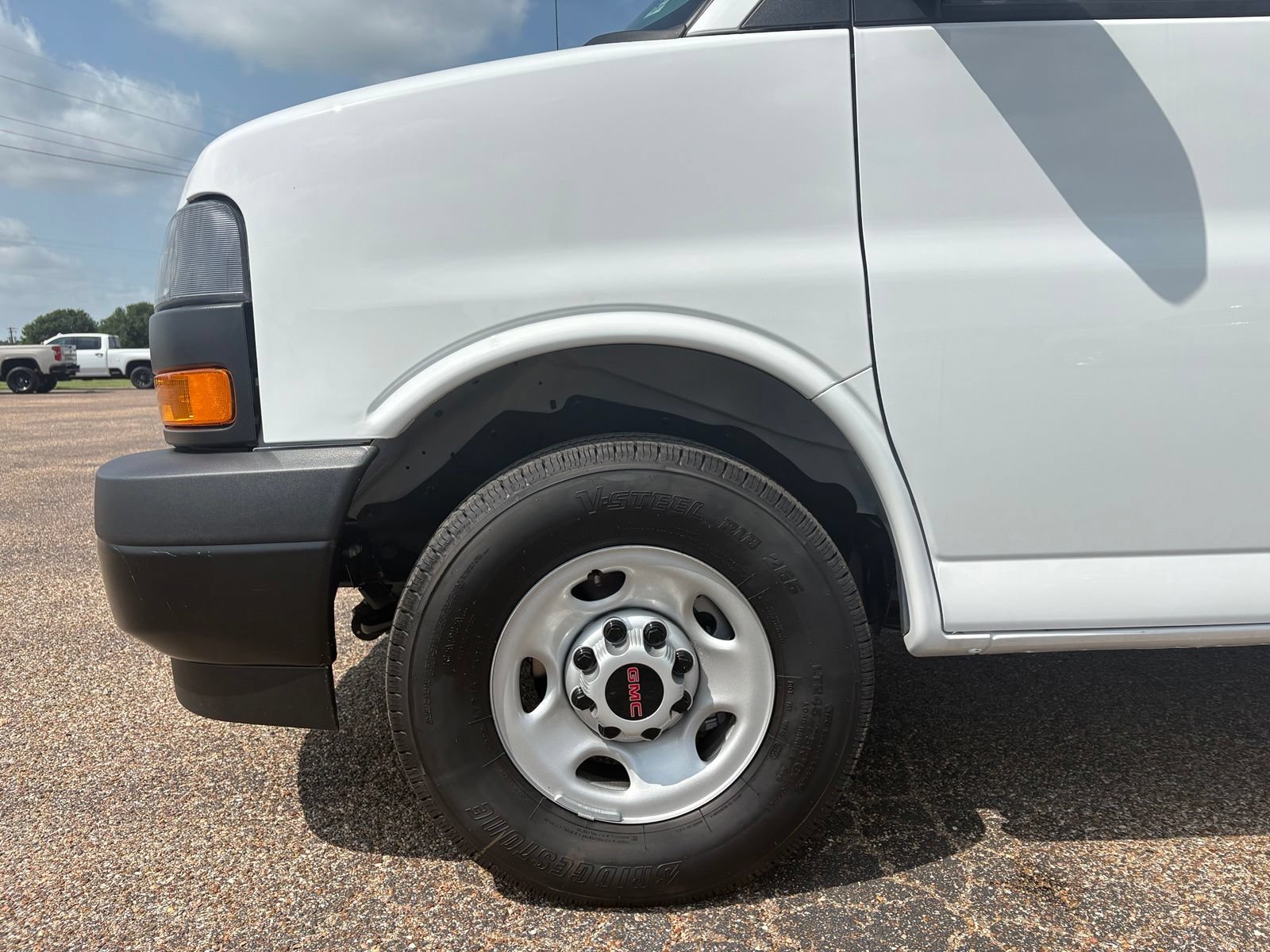 2026 GMC Savana Cargo Work Van - Photo 6