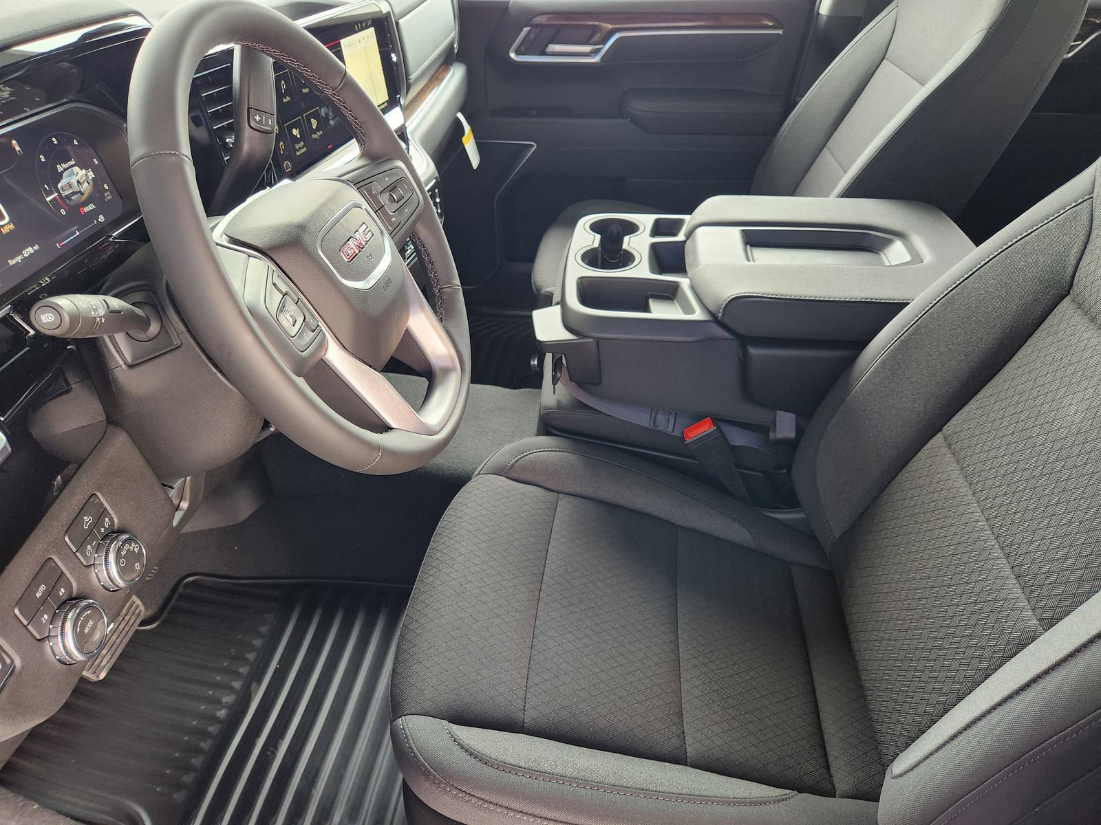 2026 GMC Sierra 1500 SLE - Photo 9