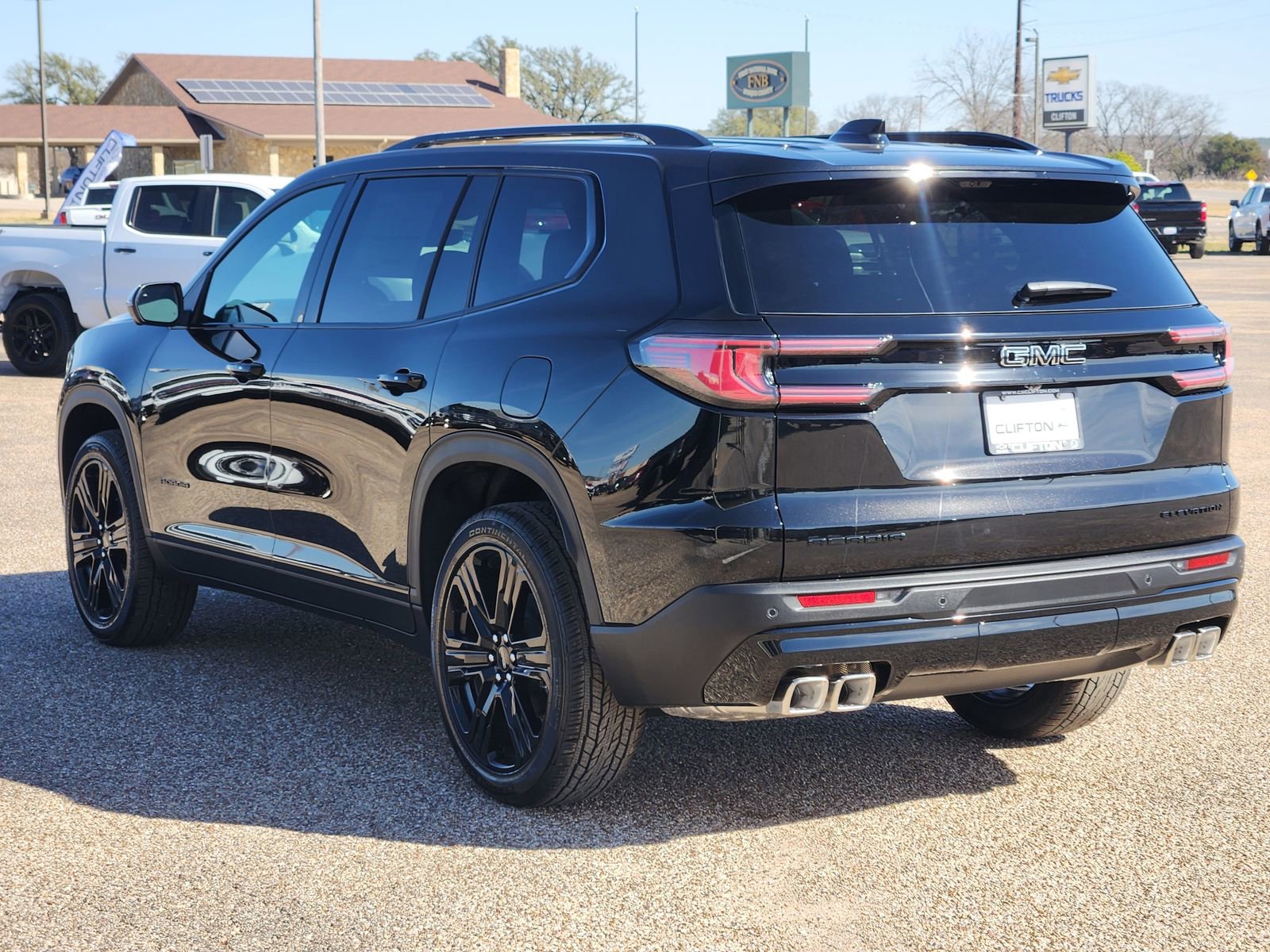 2026 GMC Acadia Elevation - Photo 7