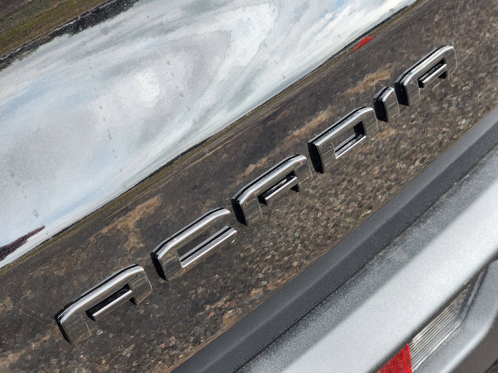 2026 GMC Acadia Elevation - Photo 9