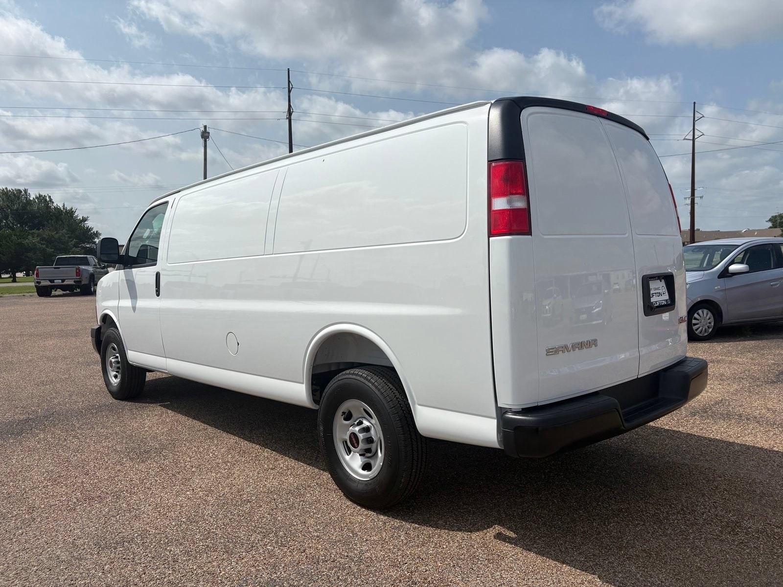 2026 GMC Savana Cargo Work Van - Photo 4