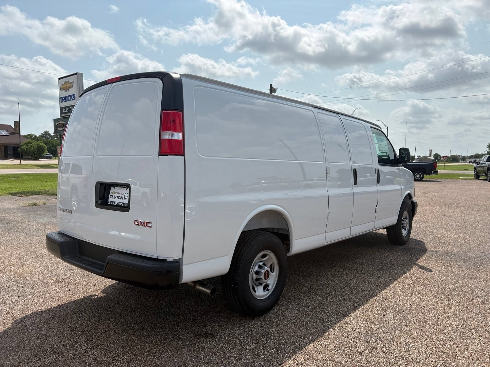 2026 GMC Savana Cargo Work Van - Photo 5