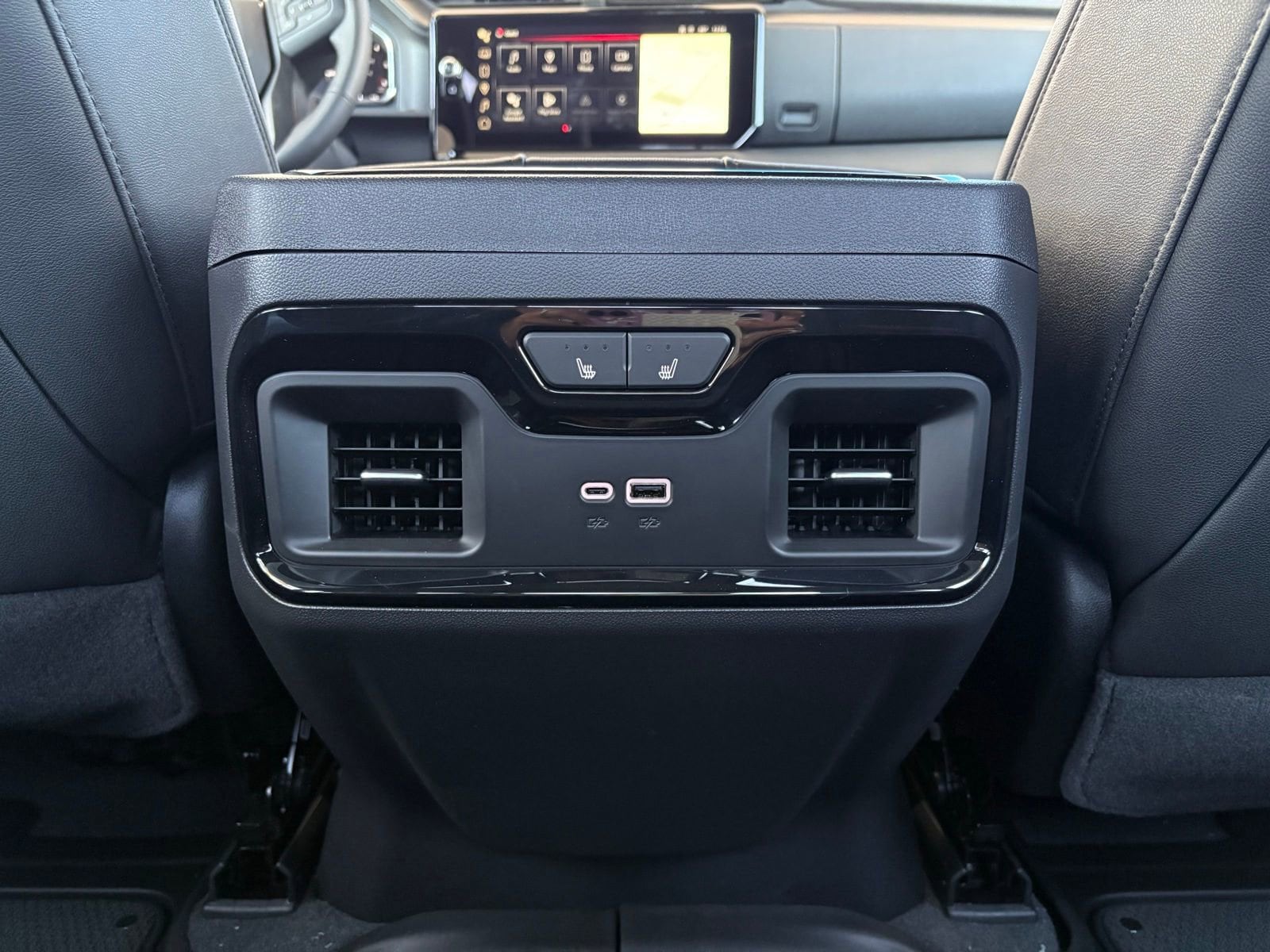 2026 GMC Sierra 1500 AT4 - Photo 13