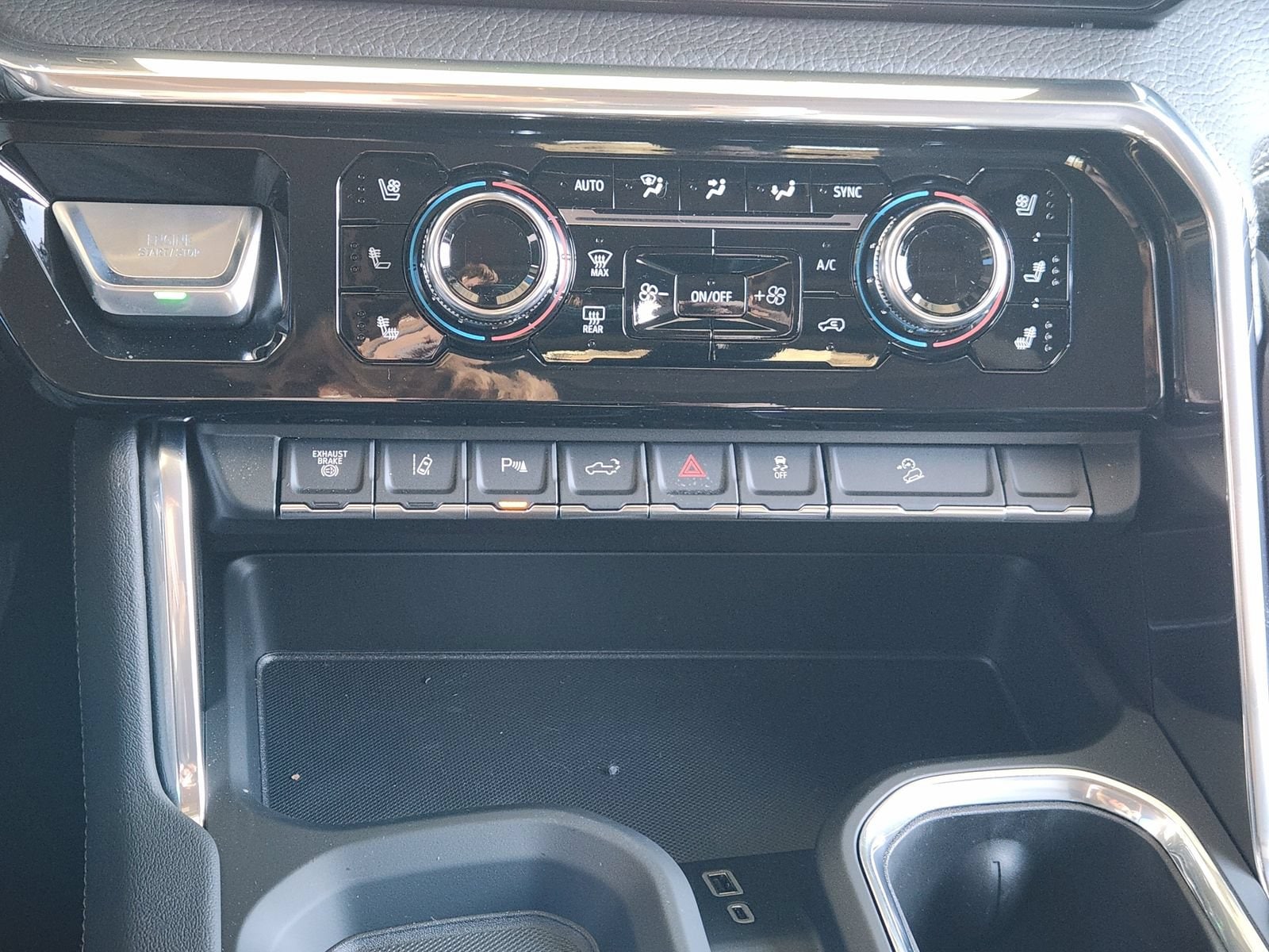 2026 GMC Sierra 2500HD Denali - Photo 15