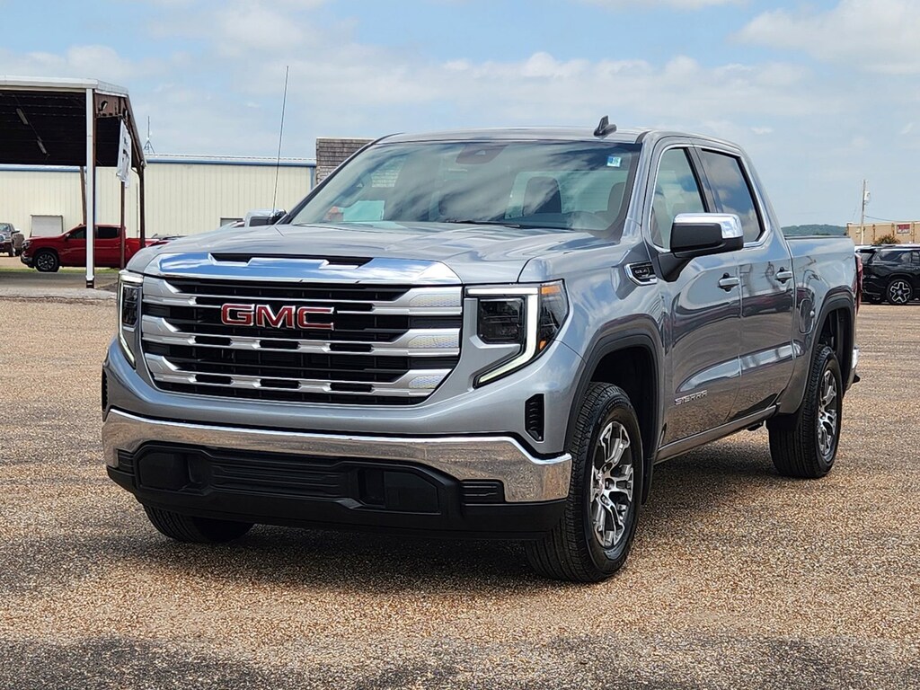 New 2025 GMC Sierra 1500 SLE Truck