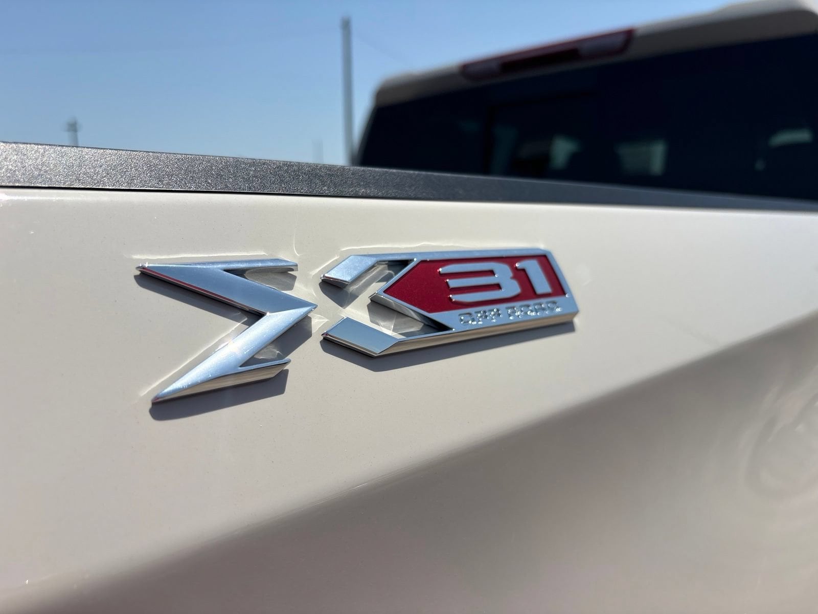 2026 GMC Sierra 1500 SLE - Photo 8