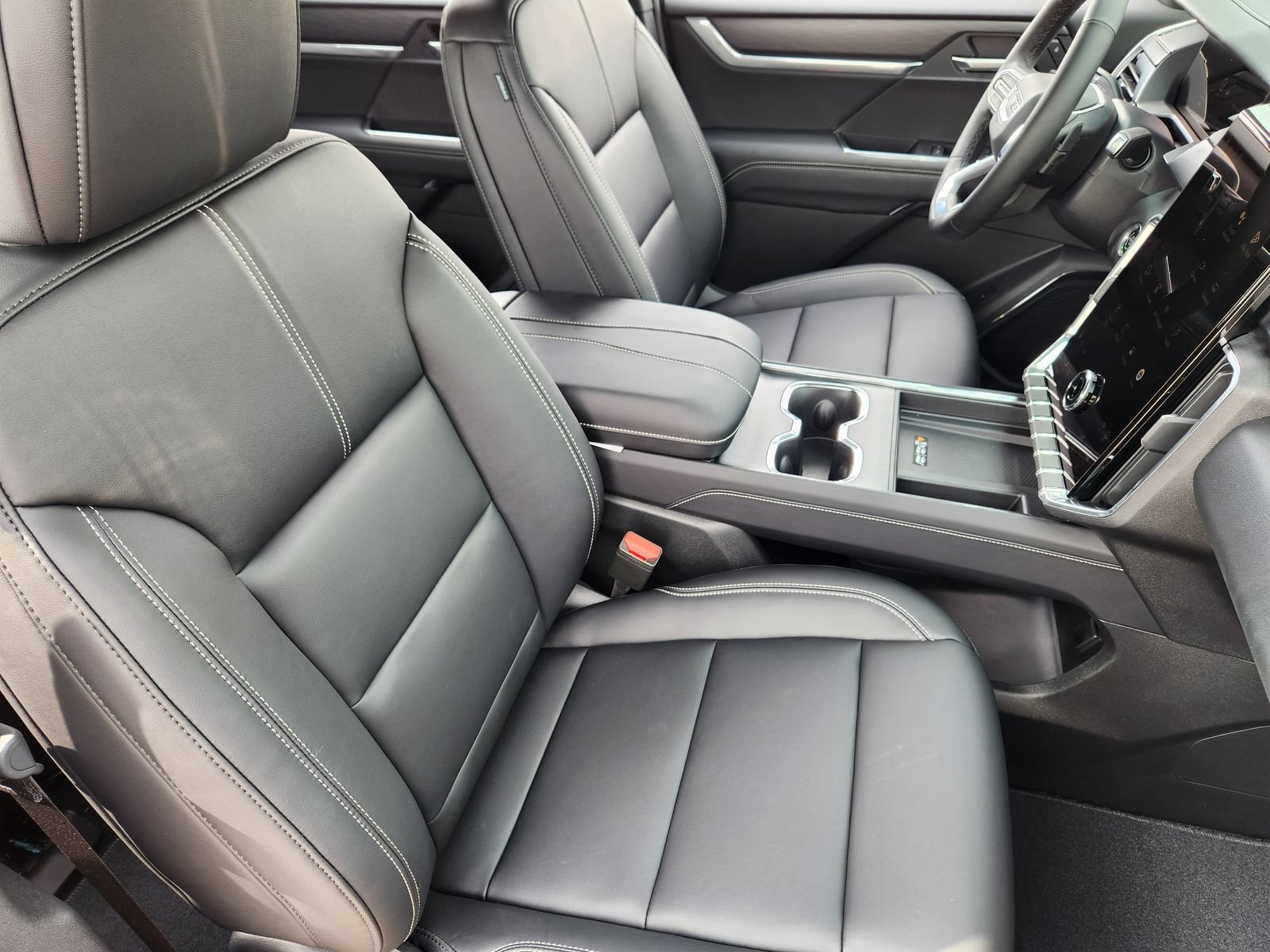 2026 GMC Acadia Elevation - Photo 12