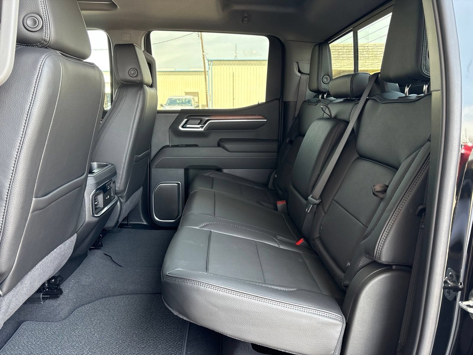 2026 GMC Sierra 1500 Denali - Photo 13