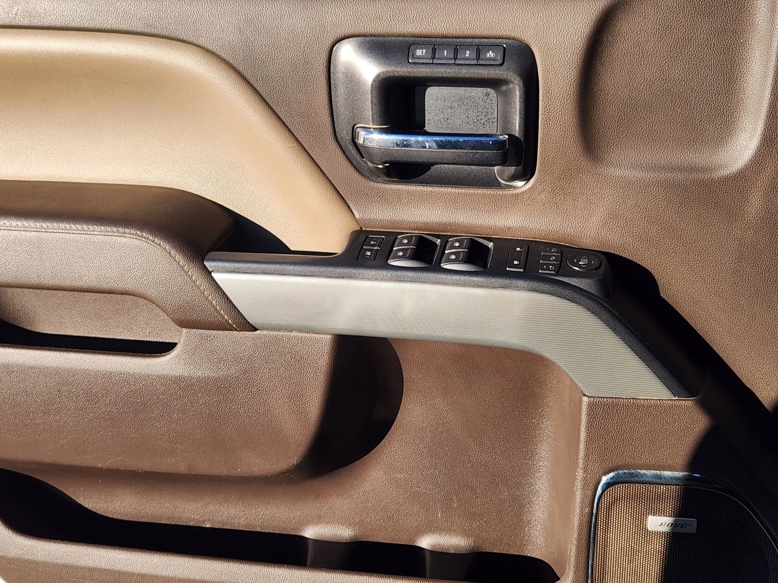2016 Chevrolet Silverado 2500HD LTZ - Photo 16