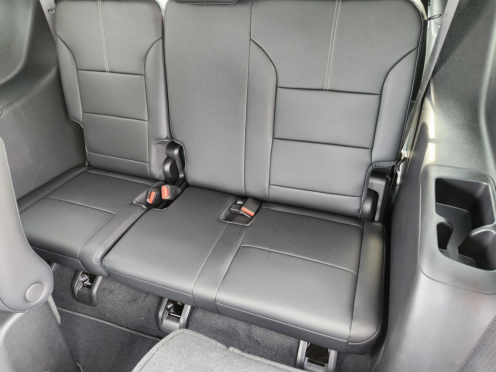 2026 GMC Acadia Elevation - Photo 22