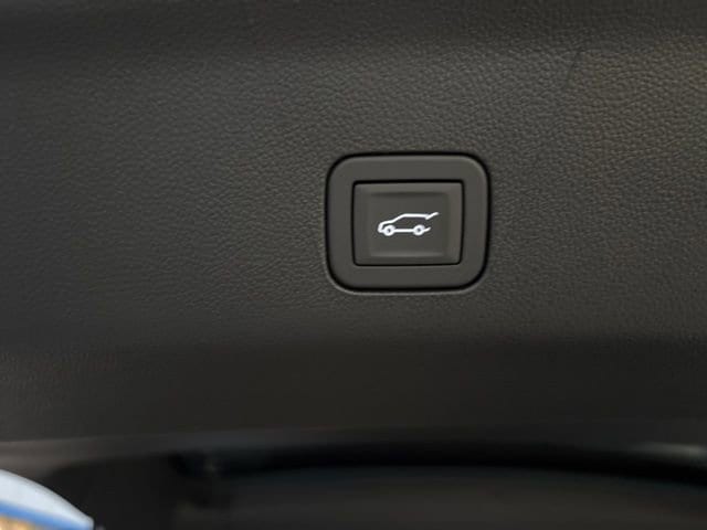 2026 Chevrolet Tahoe RST - Photo 10