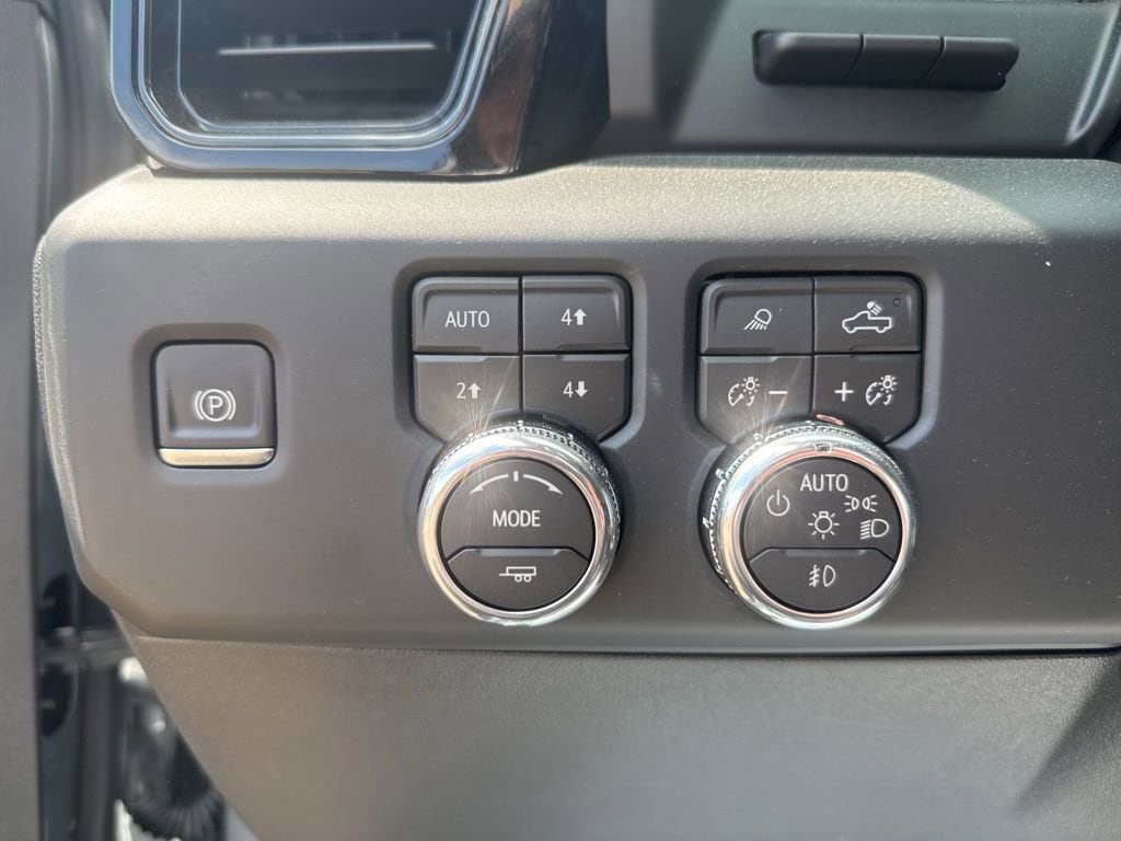 2026 GMC Sierra 1500 AT4 - Photo 16