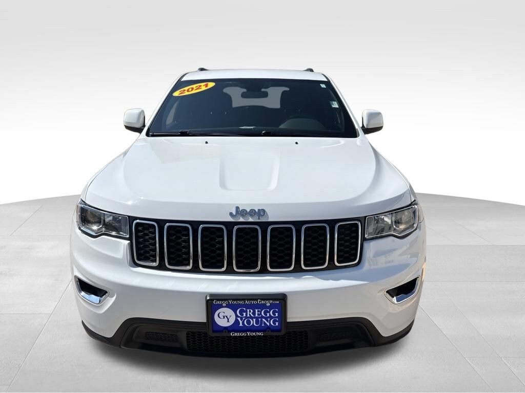Used 2021 Jeep Grand Cherokee Laredo E