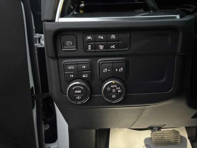 2026 Chevrolet Tahoe RST - Photo 18