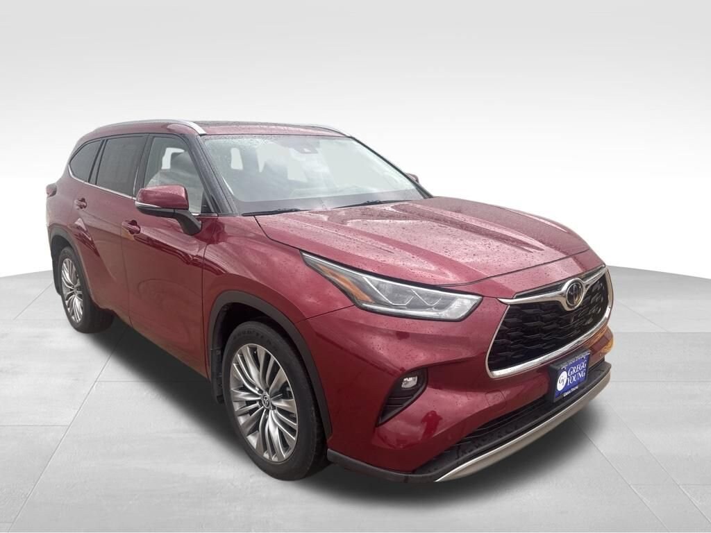 Used 2021 Toyota Highlander Platinum