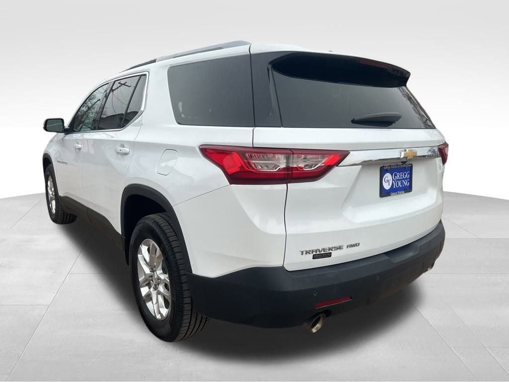 Used 2018 Chevrolet Traverse LT Cloth SUV