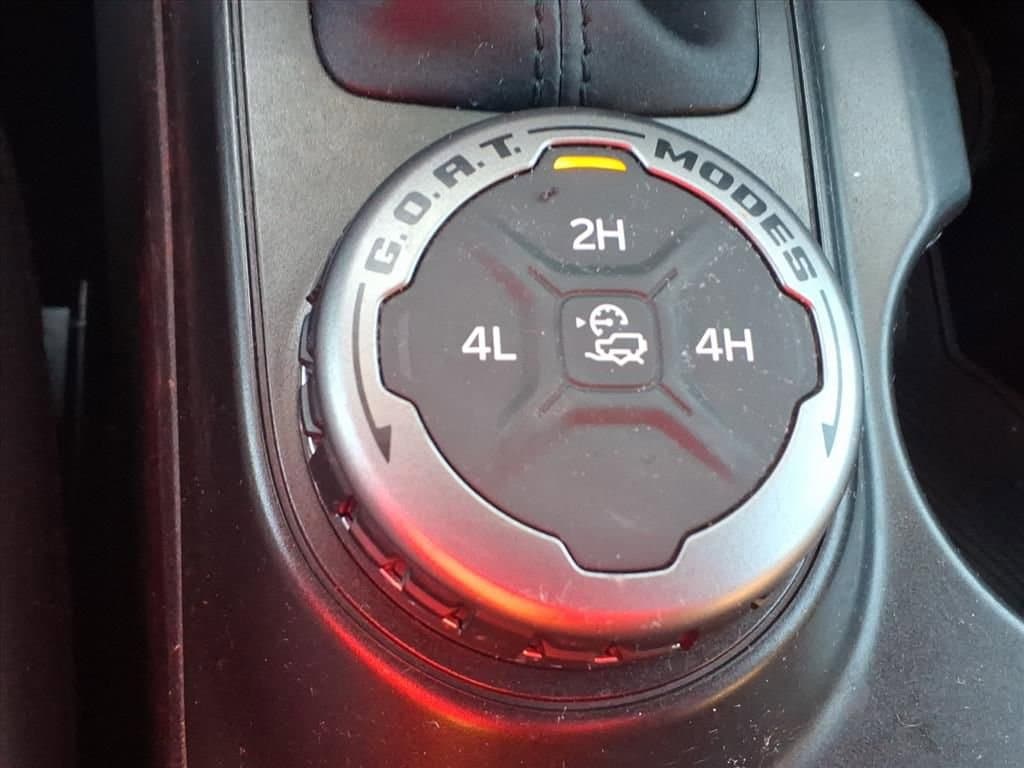2023 Ford Bronco 4-Door Outer Banks - Photo 17