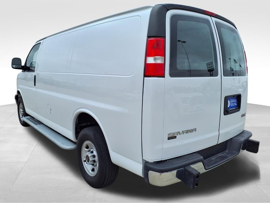 2023 Gmc Savana Cargo 2500 photo 2