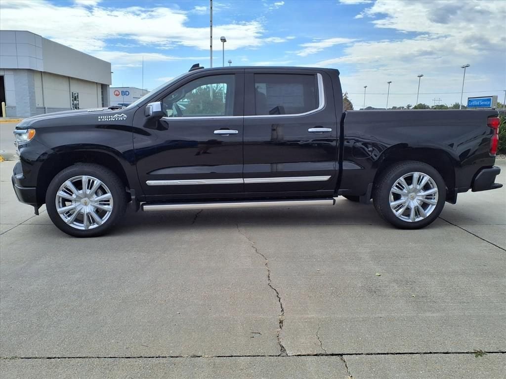 New 2025 Chevrolet Silverado 1500 High Country Truck