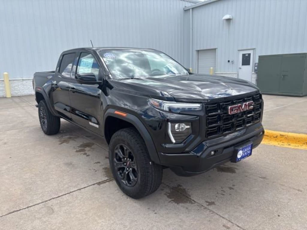 New 2025 GMC Canyon Elevation Truck