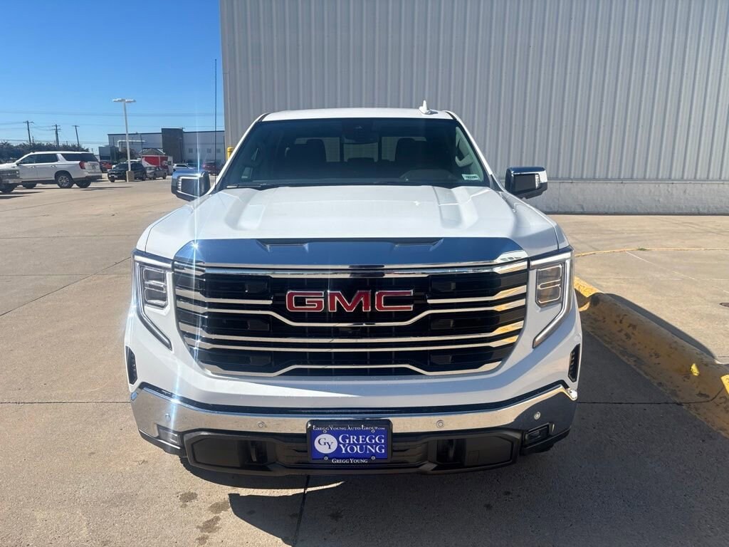 New 2026 GMC Sierra 1500 SLT Truck
