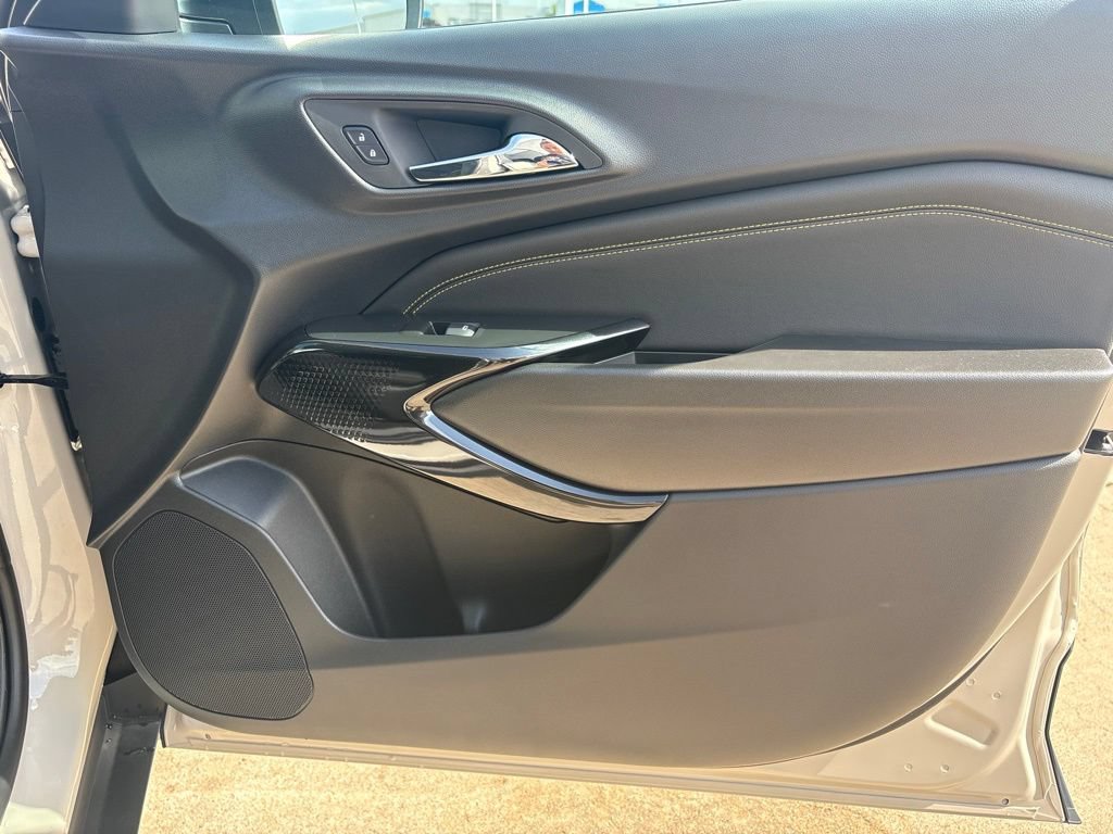 2026 Chevrolet Trax Activ - Photo 25