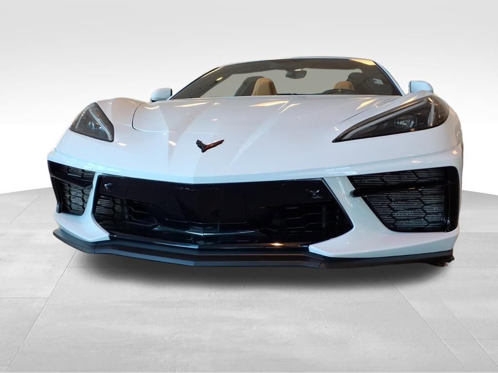 2022 Chevrolet Corvette Stingray 2LT photo 2