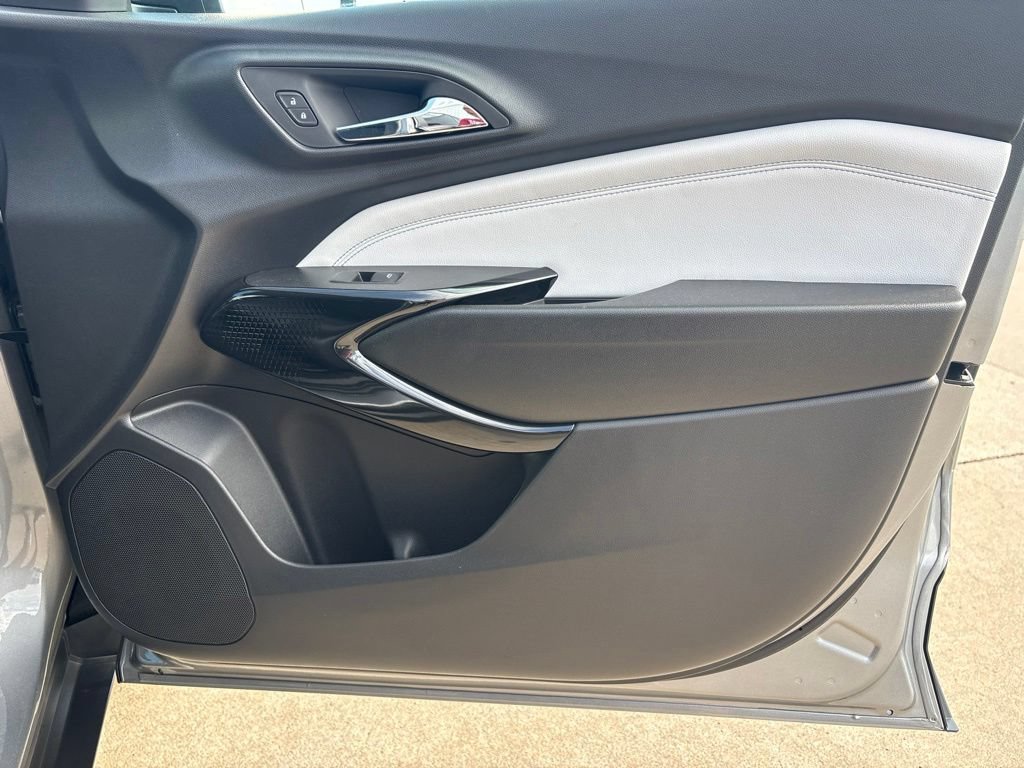 2026 Chevrolet Trax LT - Photo 25