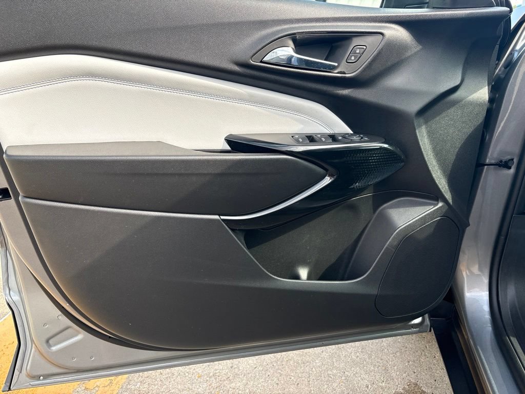 2026 Chevrolet Trax LT - Photo 12
