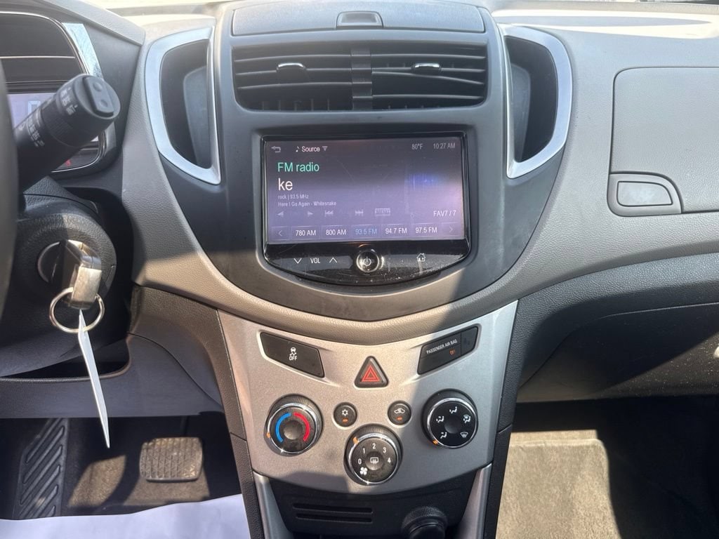 2016 Chevrolet Trax LT - Photo 16