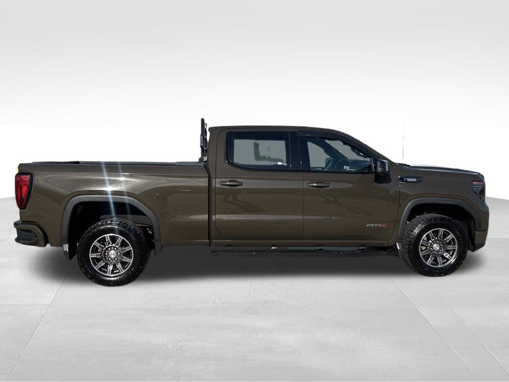 2024 GMC Sierra 1500 AT4 - Photo 7