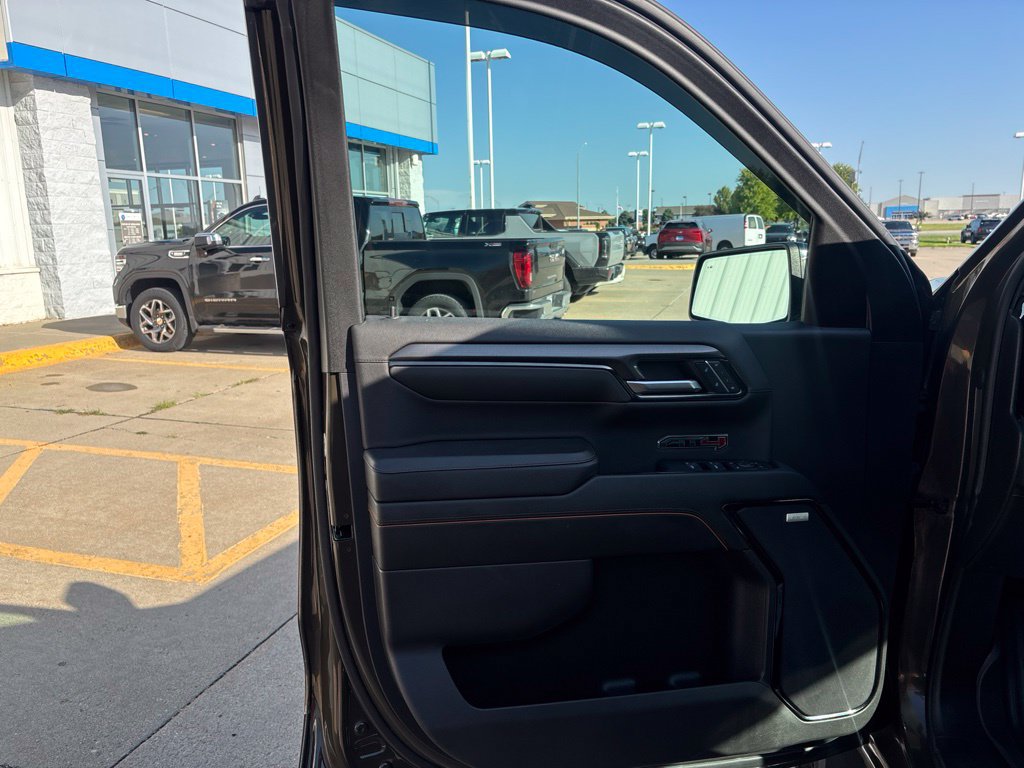 2024 GMC Sierra 1500 AT4 - Photo 13