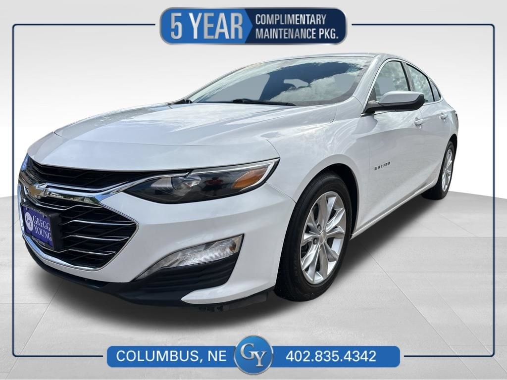 Used 2019 Chevrolet Malibu LT with VIN 1G1ZD5ST0KF211059 for sale in Columbus, NE