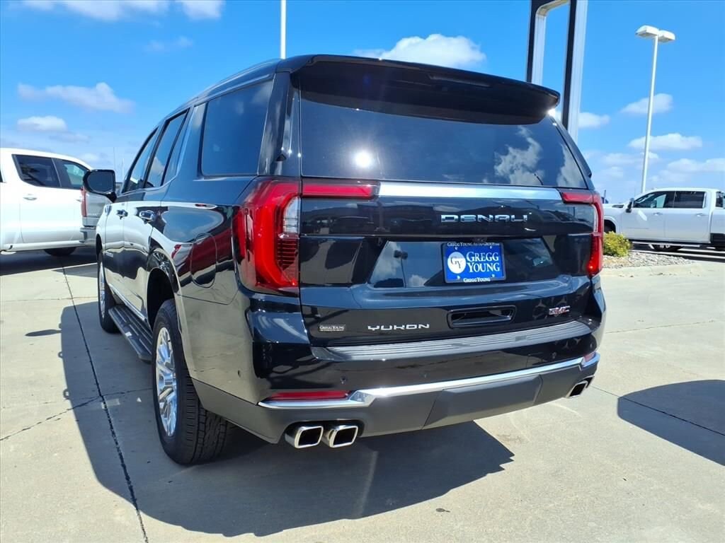 New 2025 GMC Yukon Denali SUV