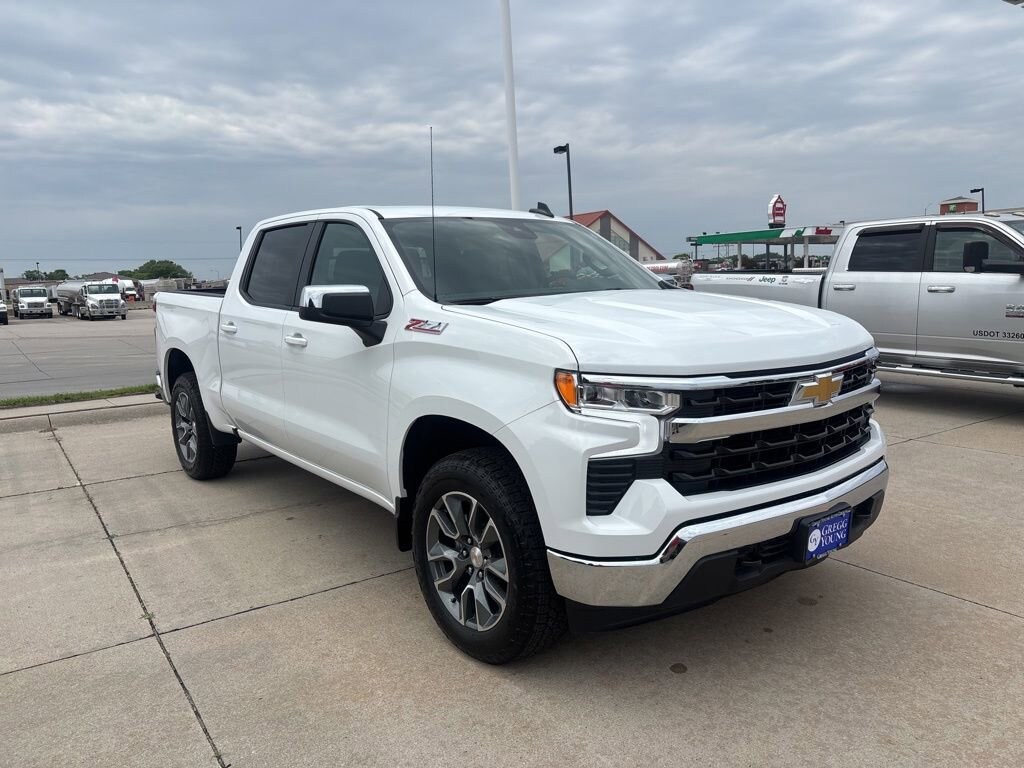 New 2026 Chevrolet Silverado 1500 LT Truck