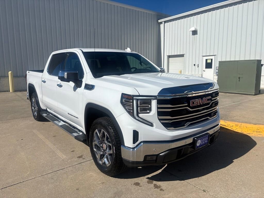 New 2026 GMC Sierra 1500 SLT Truck