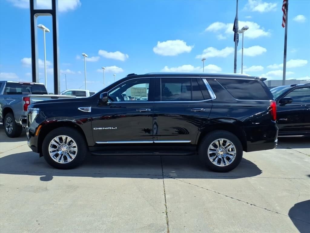 New 2025 GMC Yukon Denali SUV