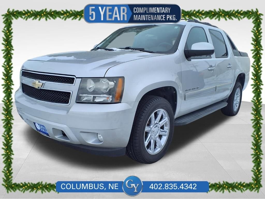 Used 2011 Chevrolet Avalanche LT Truck