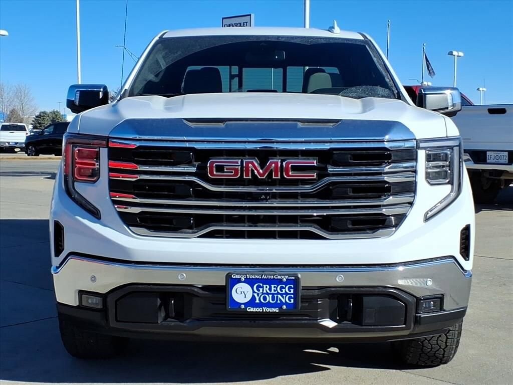 New 2026 GMC Sierra 1500 SLT Truck