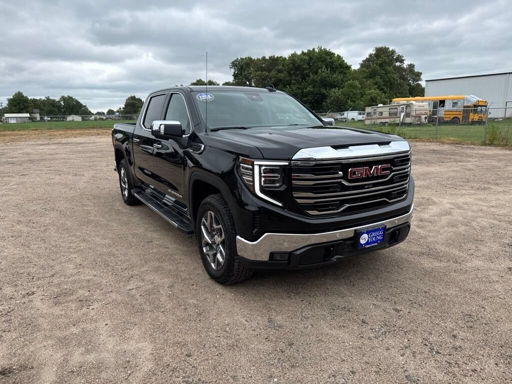 New 2026 GMC Sierra 1500 SLT Truck