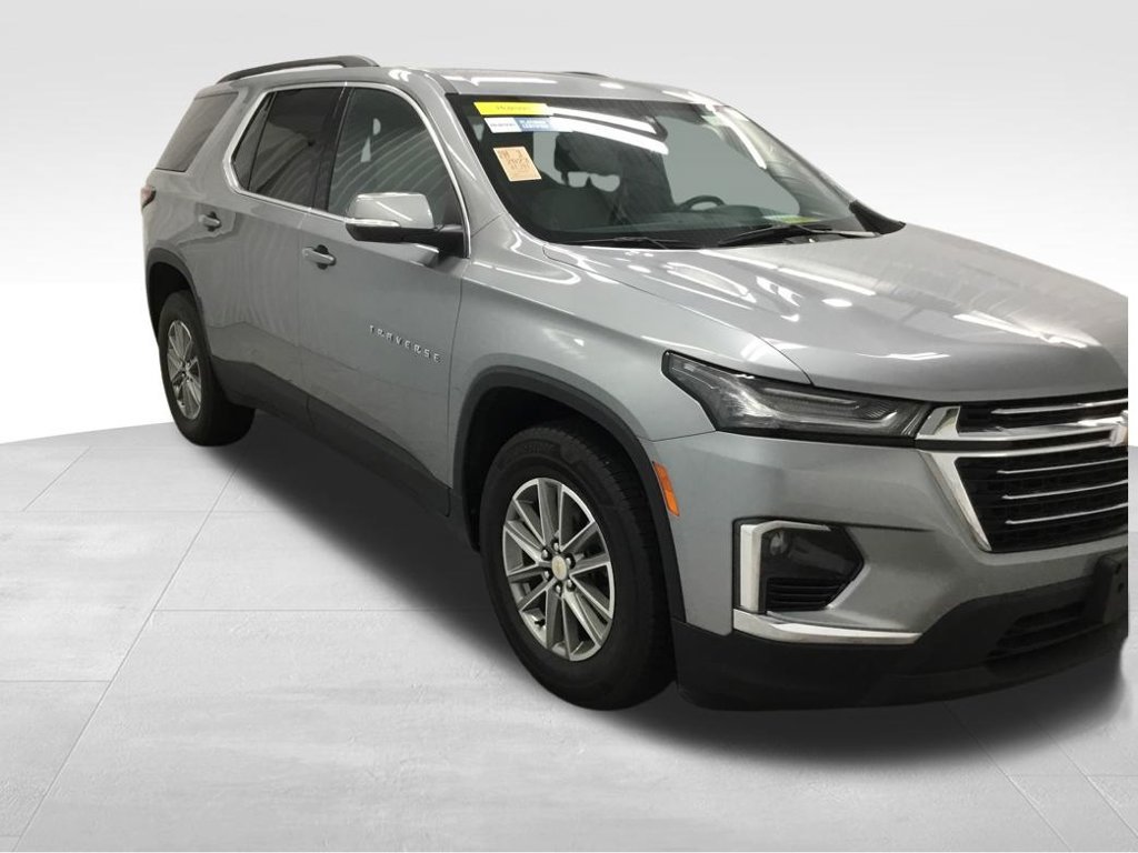 Used 2023 Chevrolet Traverse LT Cloth SUV