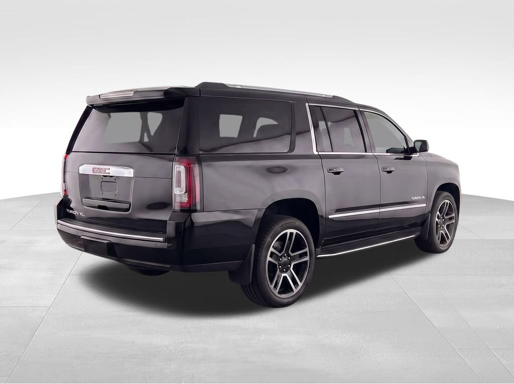 Used 2017 GMC Yukon XL Denali SUV