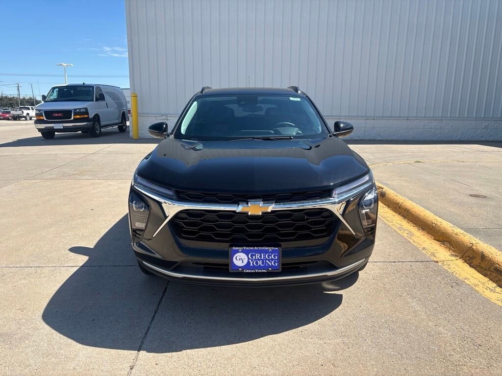 New 2026 Chevrolet Trax LT SUV